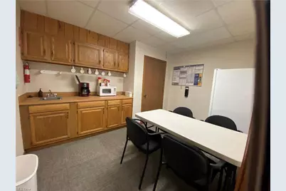 1175 South 13th Street, Cambridge, OH 43725 - Photo 11
