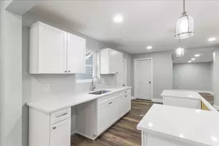 512 W Columbus St, West Liberty, OH 43357 - Photo 11