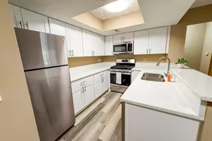 2744 Greystone Dr, Columbus, OH 43220 - Photo 5