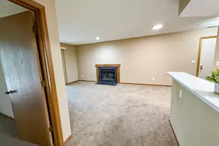 2744 Greystone Dr, Columbus, OH 43220 - Photo 15