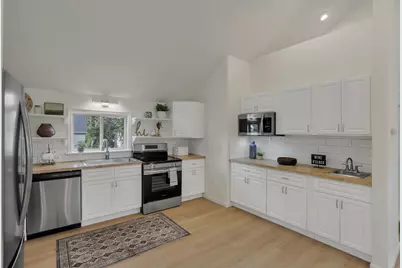 13060 Oak Road NE, Thornville, OH 43076 - Photo 5