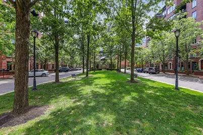 251 Daniel Burnham Square #405, Columbus, OH 43215 - Photo 5