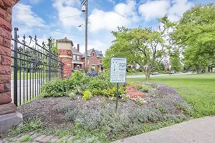 251 Daniel Burnham Square, Columbus, OH 43215 - Photo 47