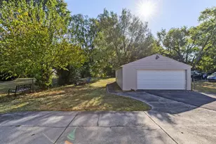 3134 Medina Ave, Columbus, OH 43224 - Photo 29