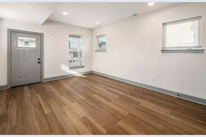 384 Whitethorne Avenue, Columbus, OH 43223 - Photo 13