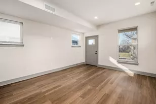 384 Whitethorne Ave, Columbus, OH 43223 - Photo 11