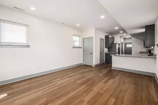 384 Whitethorne Ave, Columbus, OH 43223 - Photo 9