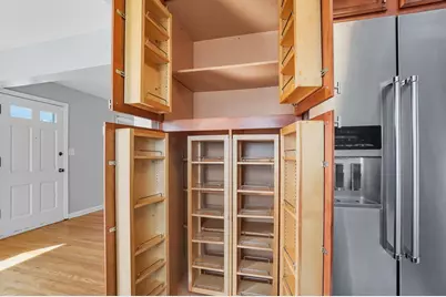 898 Chestershire Road, Columbus, OH 43204 - Photo 29