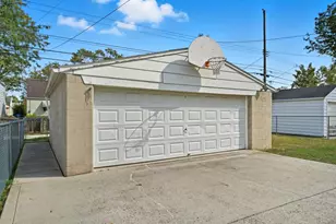 898 Chestershire Rd, Columbus, OH 43204 - Photo 65