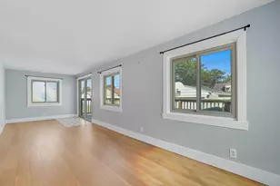 898 Chestershire Rd, Columbus, OH 43204 - Photo 33