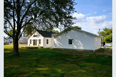 3317 S Bank Road NE, Millersport, OH 43046 - Photo 5