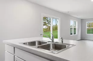 993 Sherwood Loop, Bellefontaine, OH 43311 - Photo 13