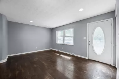 5096 Fullerton Drive, Columbus, OH 43232 - Photo 7