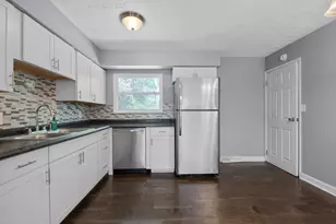 5096 Fullerton Dr, Columbus, OH 43232 - Photo 11