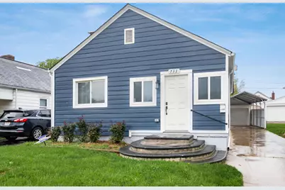 733 S Hague Avenue, Columbus, OH 43204 - Photo 1