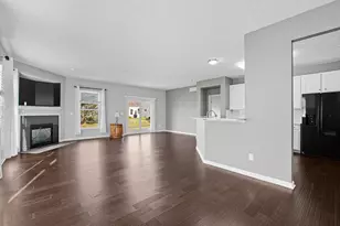 4879 Blossom Wy, Grove City, OH 43123 - Photo 13