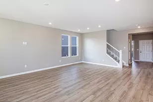 373 Cardinal Pt Dr, Delaware, OH 43015 - Photo 7