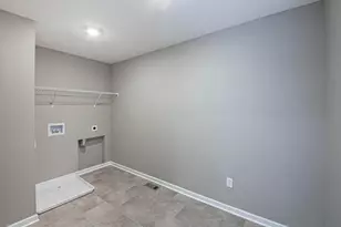 373 Cardinal Pt Dr, Delaware, OH 43015 - Photo 29