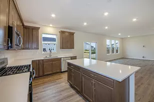 440 Cardinal Pt Dr, Delaware, OH 43015 - Photo 5