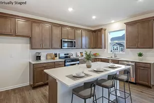 440 Cardinal Pt Dr, Delaware, OH 43015 - Photo 3