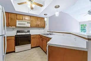 4512 White Leaf Way, Columbus, OH 43228 - Photo 5