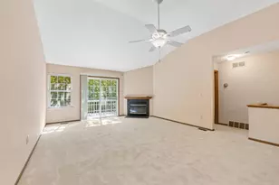 4512 White Leaf Way, Columbus, OH 43228 - Photo 9