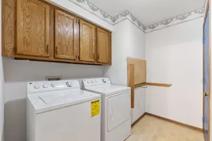 4512 White Leaf Way, Columbus, OH 43228 - Photo 7