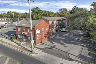 1084 E Hudson St, Columbus, OH 43211 - Photo 7