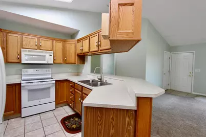 1290 Old Pond Drive, Marion, OH 43302 - Photo 9