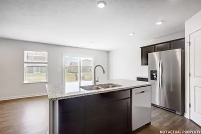 1025 Sherwood Loop, Bellefontaine, OH 43311 - Photo 23