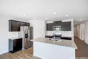 1025 Sherwood Loop, Bellefontaine, OH 43311 - Photo 21