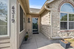 4319 Waterside Pl, Grove City, OH 43123 - Photo 3