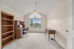 4319 Waterside Pl, Grove City, OH 43123 - Photo 13