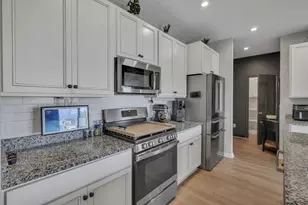 1730 Dickson Dr, Marysville, OH 43040 - Photo 13