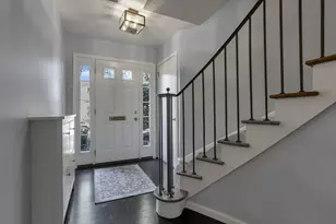 2782 Chateau Cir S, Columbus, OH 43221 - Photo 3