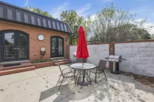 2782 Chateau Cir S, Columbus, OH 43221 - Photo 35