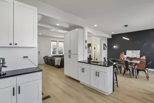 1466 Hamlet St, Columbus, OH 43201 - Photo 15