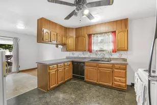 325 5th St, Washington Court House, OH 43160 - Photo 15