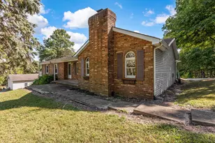 6008 Hopewell Church Rd SW, Lancaster, OH 43130 - Photo 5