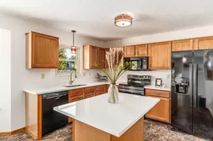 7350 Aplin Dr, Reynoldsburg, OH 43068 - Photo 9