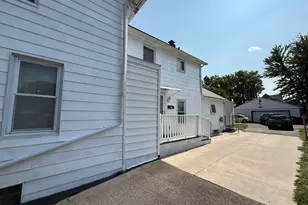 568 Turner St, Elyria, OH 44035 - Photo 7