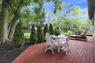 1558 Denbigh Dr, Columbus, OH 43220 - Photo 49