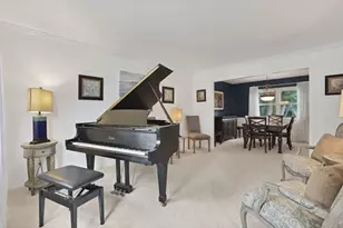 1558 Denbigh Dr, Columbus, OH 43220 - Photo 19