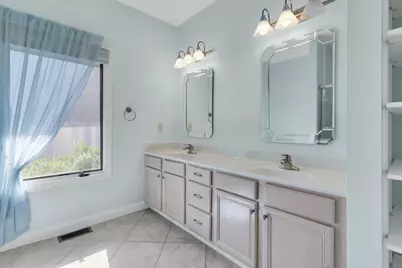 6050 Kentigern Court S, Dublin, OH 43017 - Photo 37