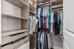 225 John H McConnell Blvd, Columbus, OH 43215 - Photo 23