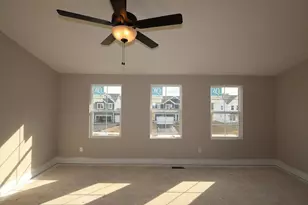 2727 Charlotte Wy, Delaware, OH 43015 - Photo 9