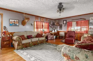 18513 Hobbler Ln, Lore City, OH 43755 - Photo 17