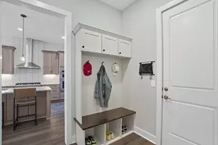 2872 Kobuk Dr, Columbus, OH 43228 - Photo 23