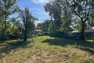 2825 S Hampton Road S, Columbus, OH 43232 - Photo 11