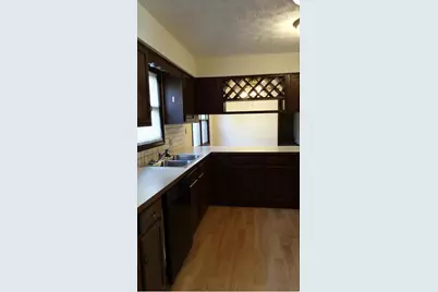 108 Walcreek Drive W, Columbus, OH 43230 - Photo 3